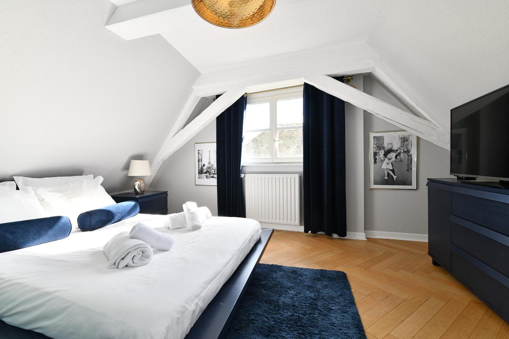 Romantique Appartement Fly Me To The Moon コルマール エクステリア 写真