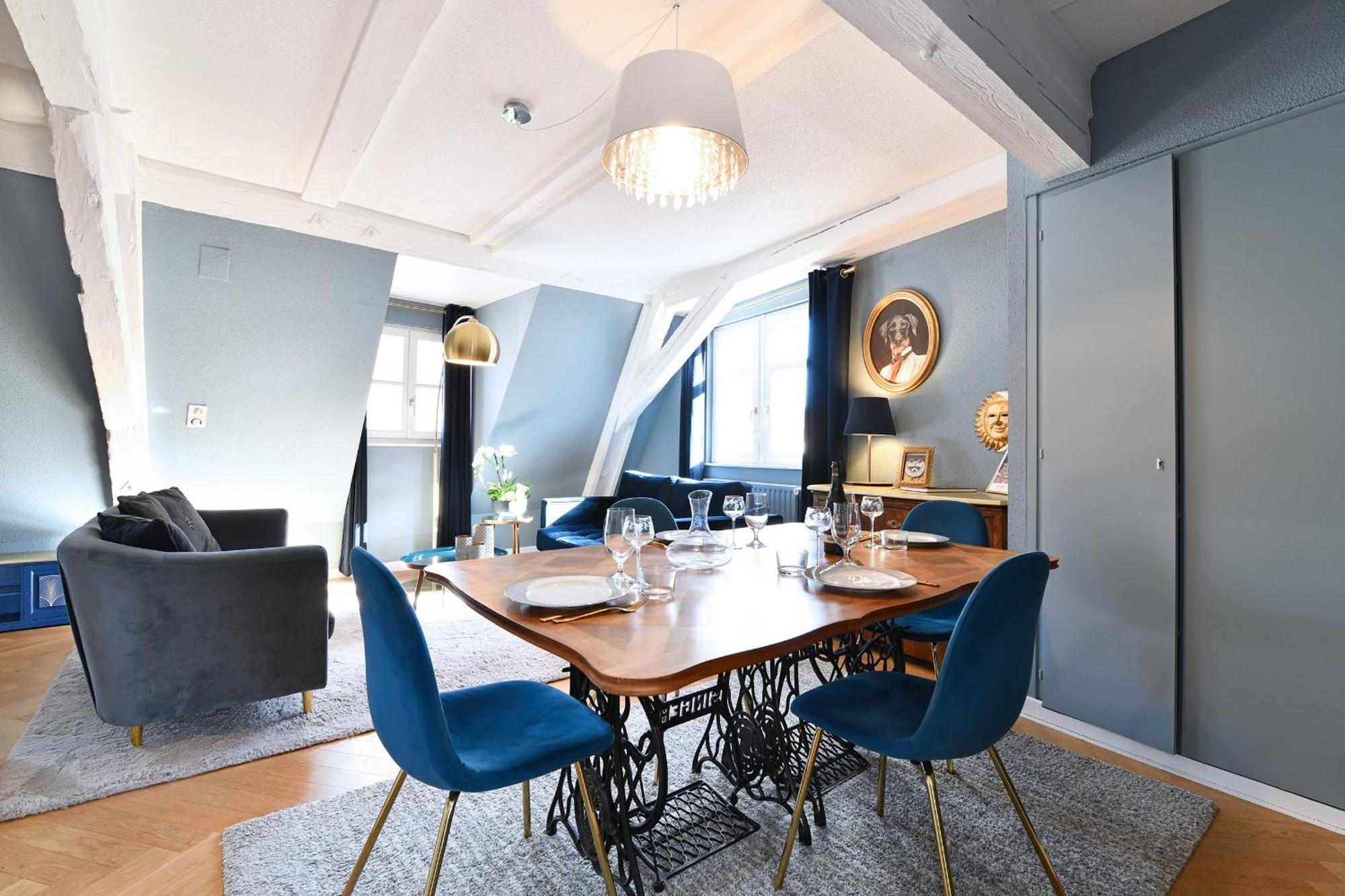 Romantique Appartement Fly Me To The Moon コルマール エクステリア 写真